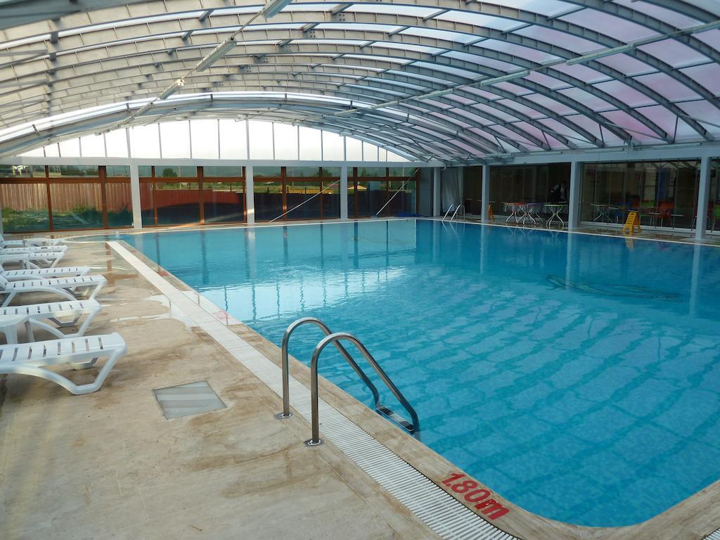 Celik Saray Hotel Pamukova Buitenkant foto
