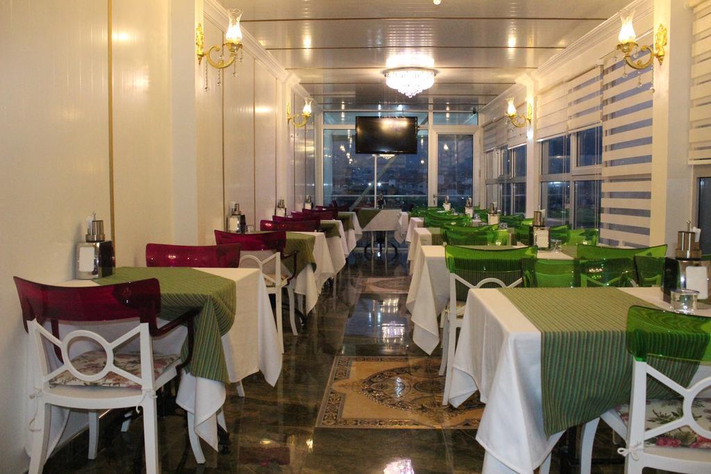 Celik Saray Hotel Pamukova Buitenkant foto